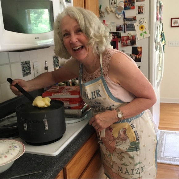 Meet your Posher, Trina - Picture 1 of 1